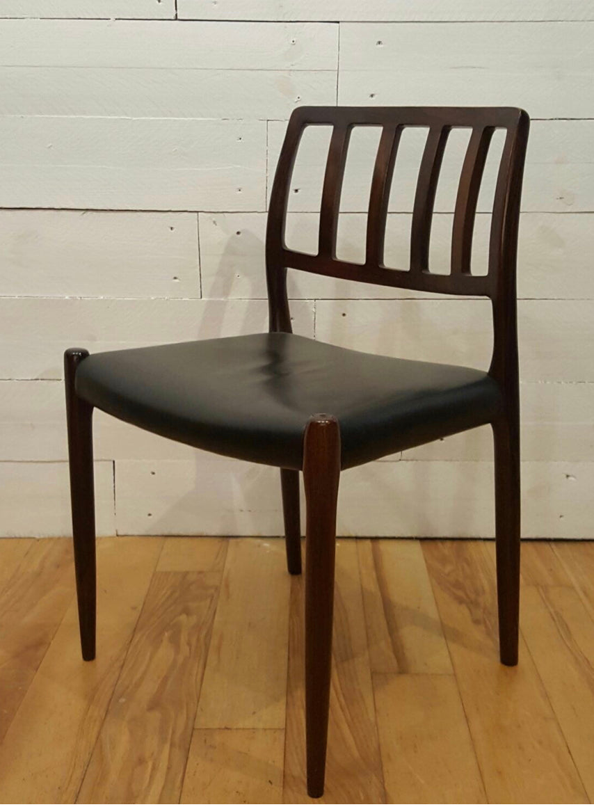 Chaise par Niels Otto Moller pour J.L. Møllers Møbelfabrik