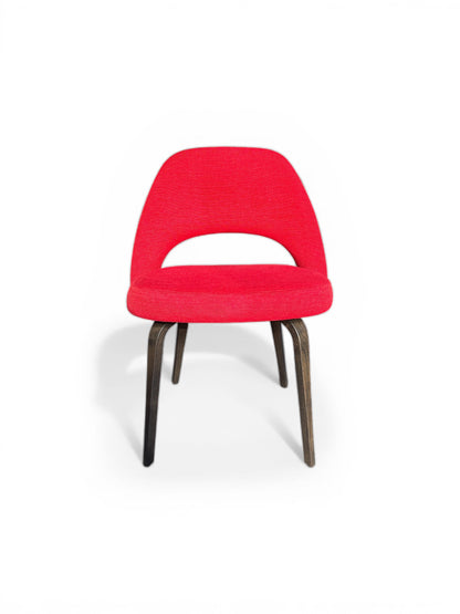 Chaise “Conference” par Eero Saarinen pour Knoll