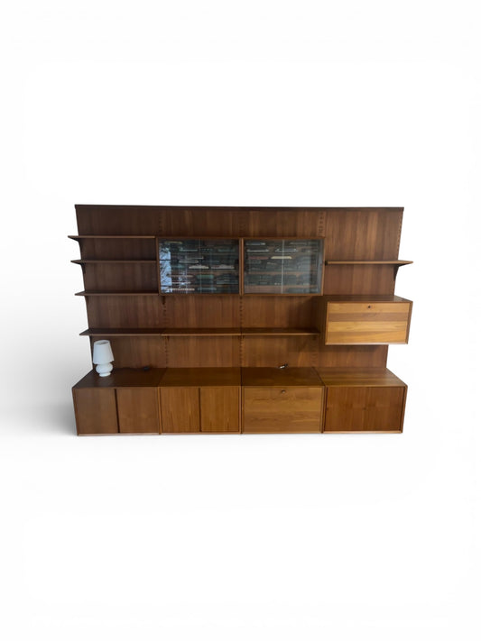 Système mural par Poul Cadovius (1959)