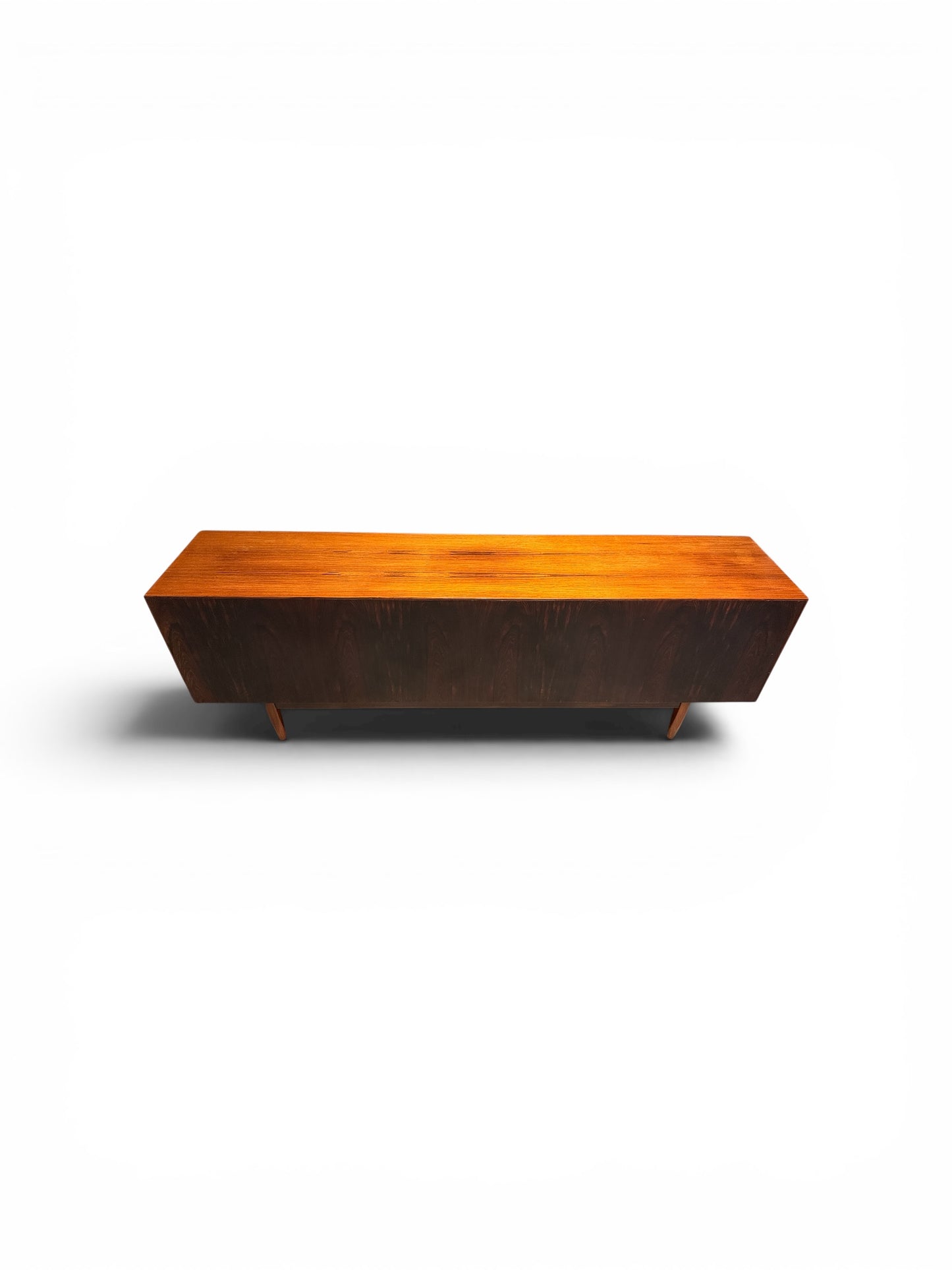 Enfilade FA66 par Ib Kofod-Larsen