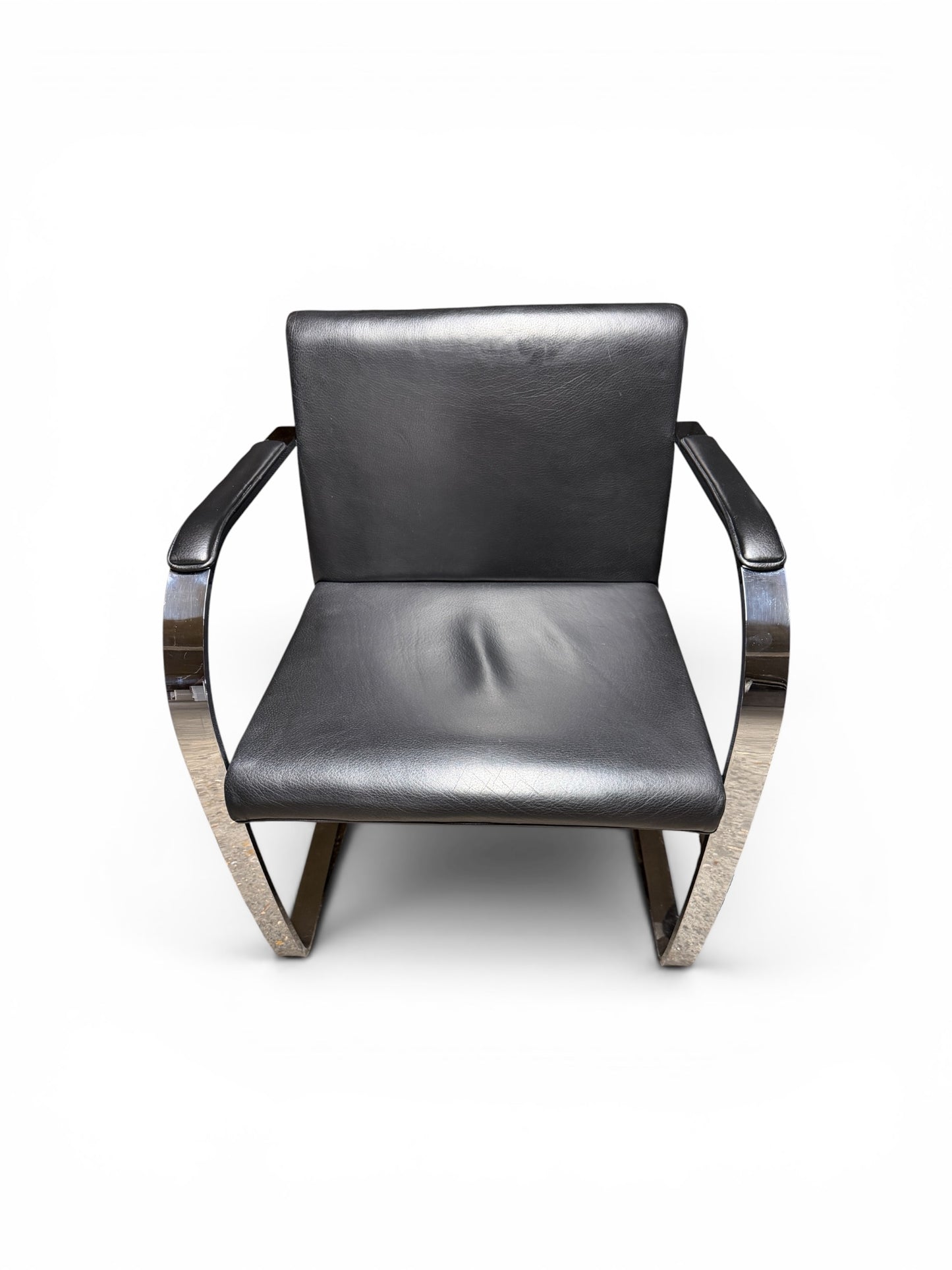 Paire de fauteuils “Brno” par Ludwig Mies van der Rohe