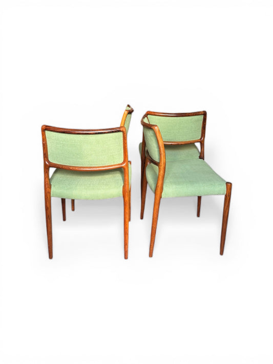 4 chaises par Niels Otto Moller