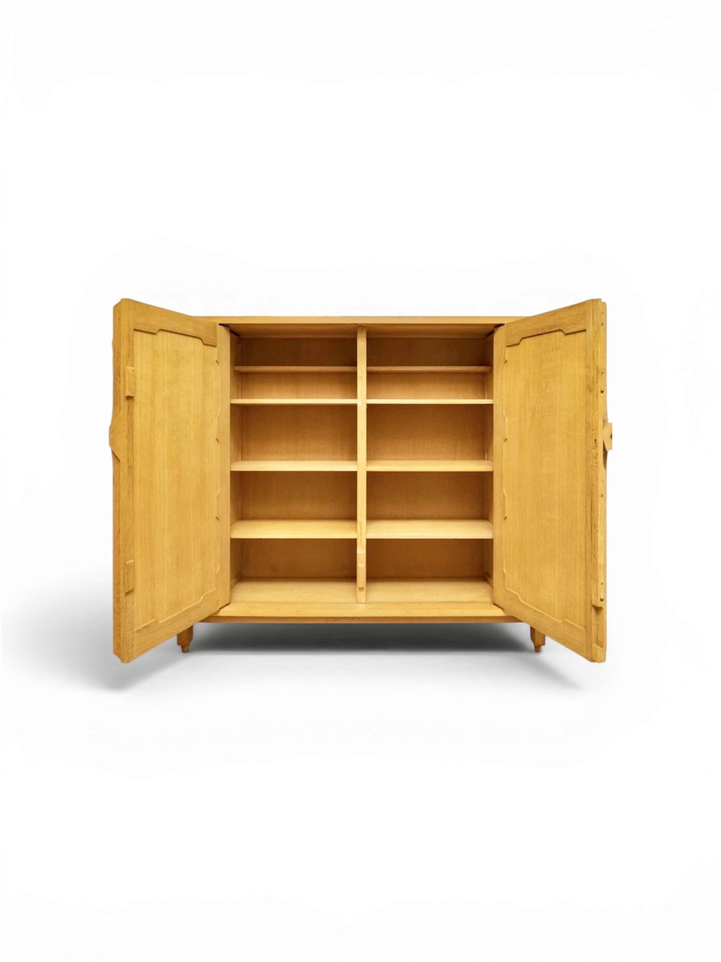 Armoire par Guillerme & Chambron