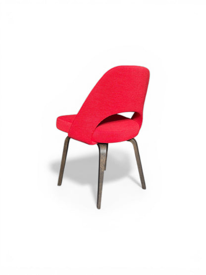 Chaise “Conference” par Eero Saarinen pour Knoll