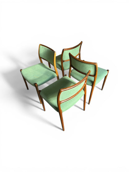 4 chaises par Niels Otto Moller