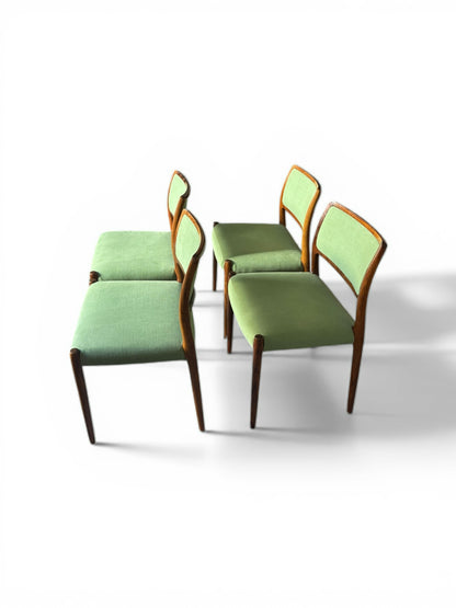 4 chaises par Niels Otto Moller