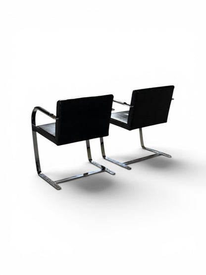 Paire de fauteuils “Brno” par Ludwig Mies van der Rohe