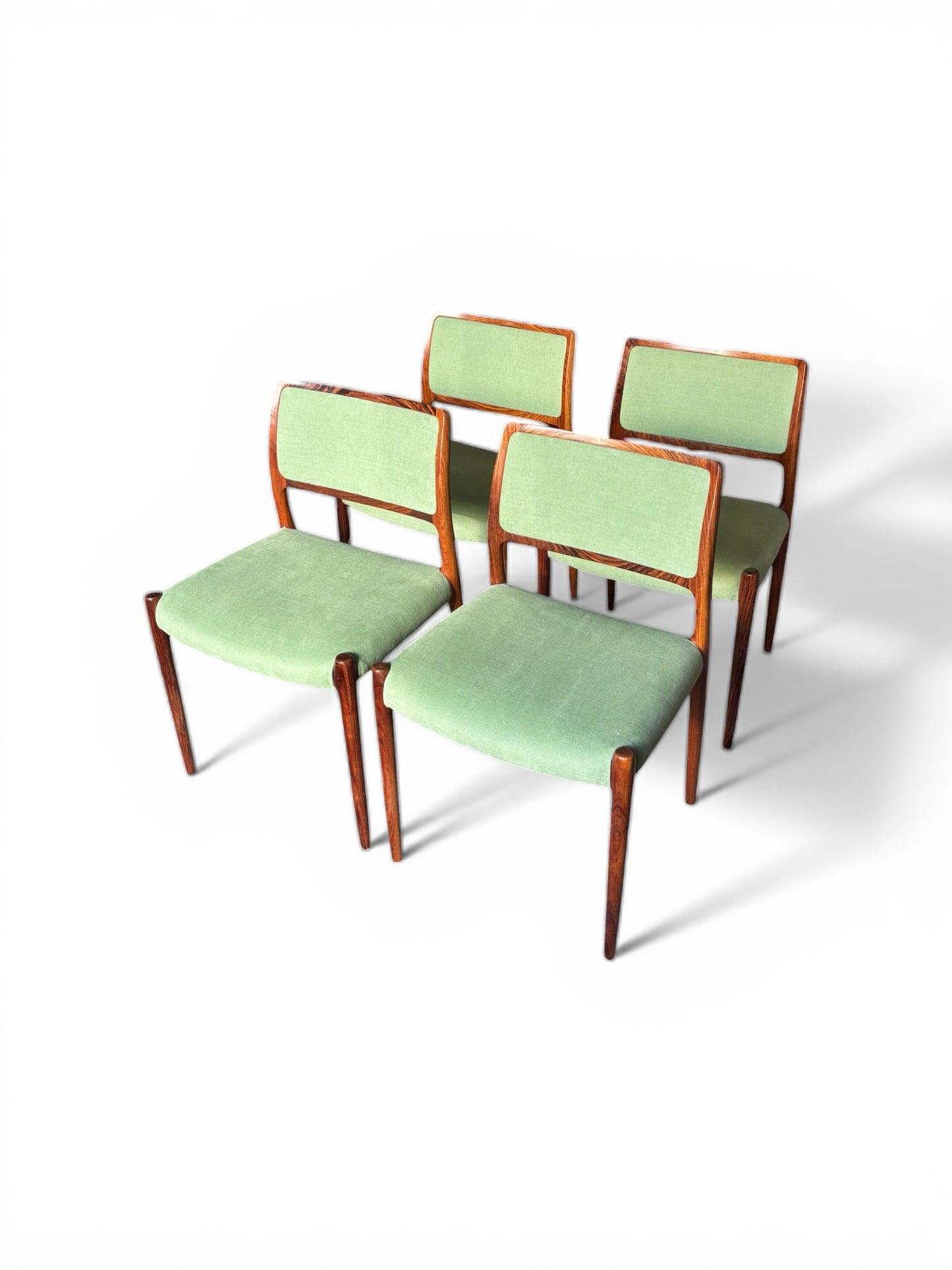 4 chaises par Niels Otto Moller