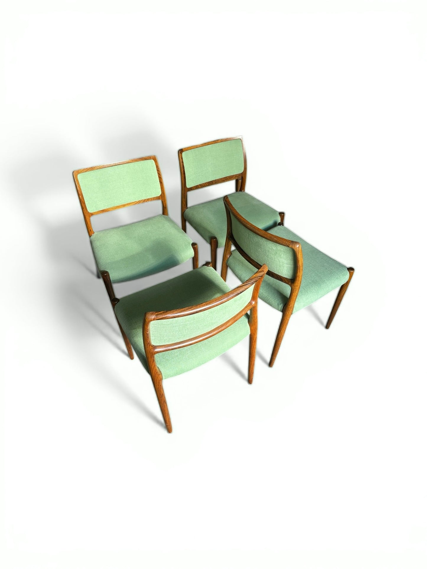4 chaises par Niels Otto Moller