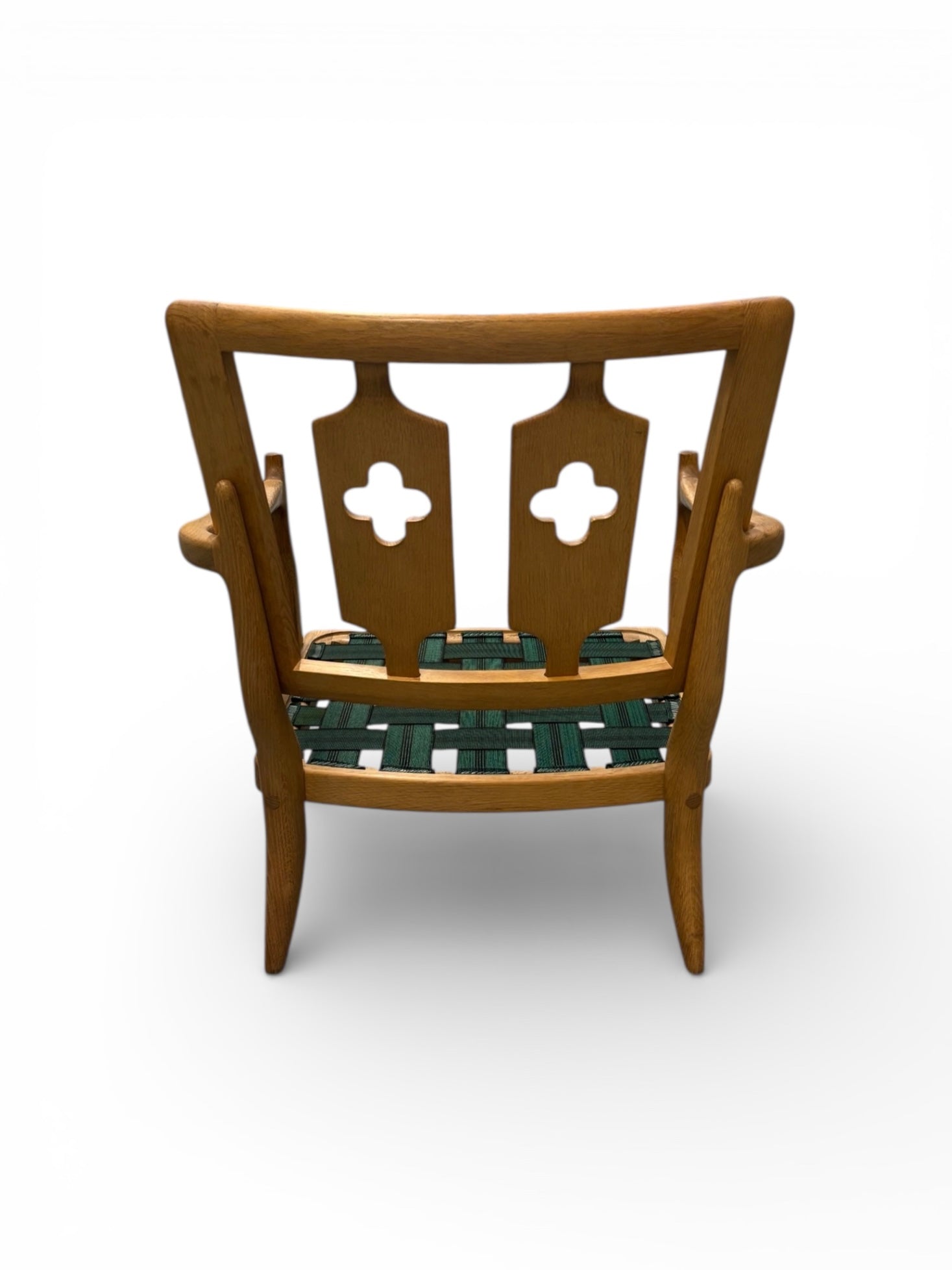 Fauteuil “José” en chêne massif par Guillerme & Chambron pour Votre Maison