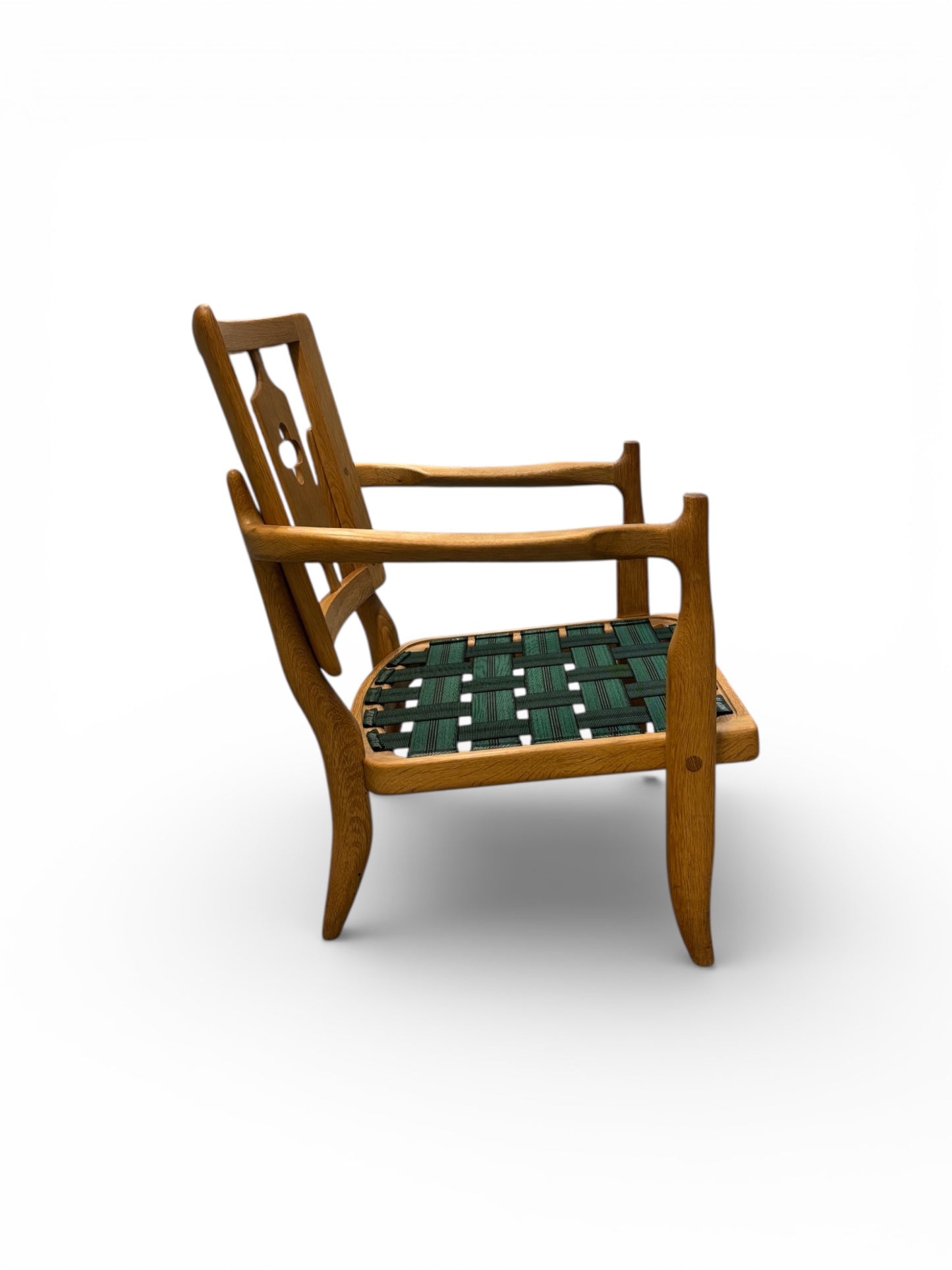 Fauteuil “José” en chêne massif par Guillerme & Chambron pour Votre Maison