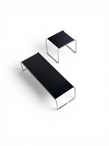 Tables basses “Laccio” noires par Marcel Breuer pour Knoll