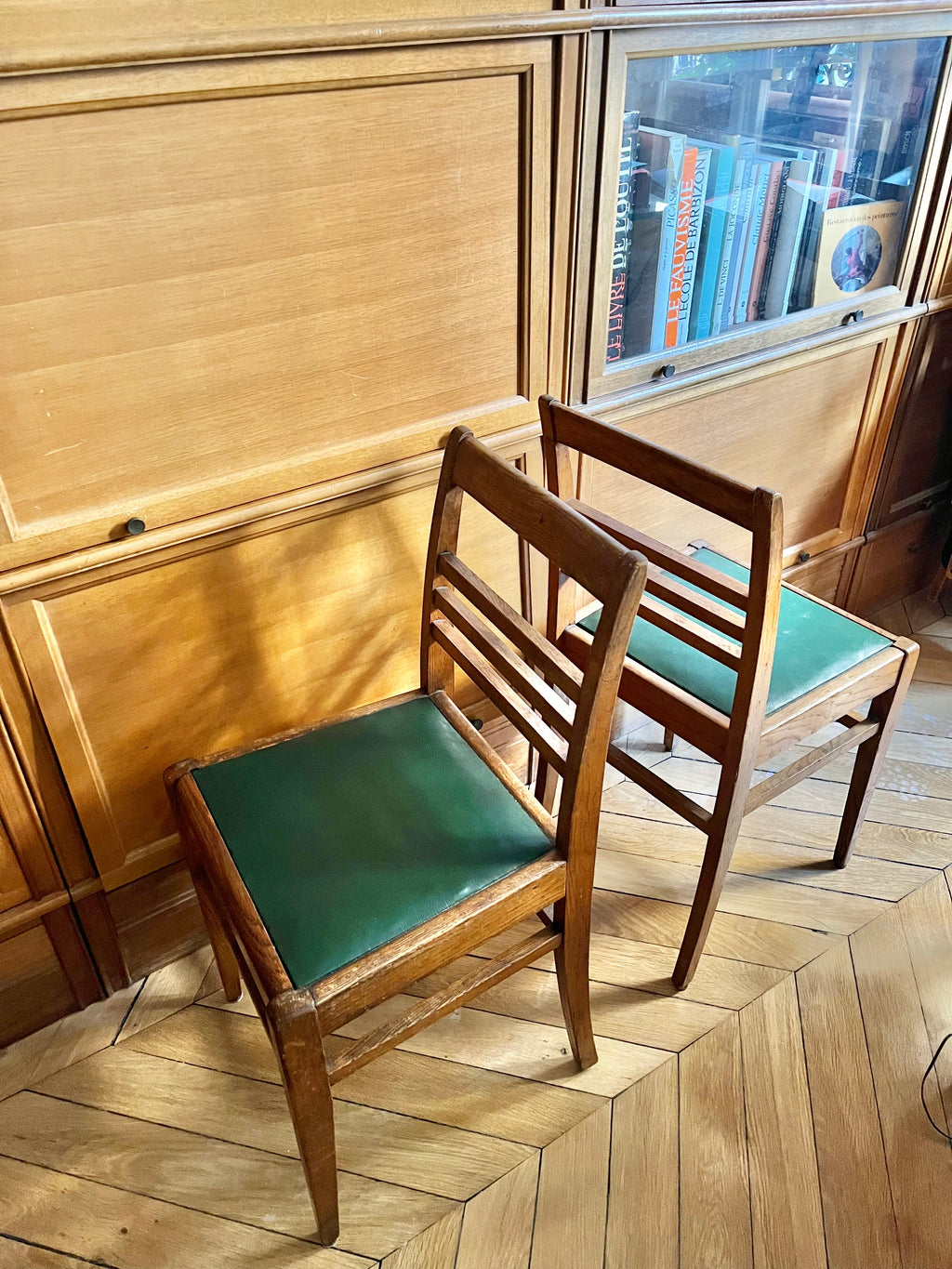 Chaise en chêne René Gabriel