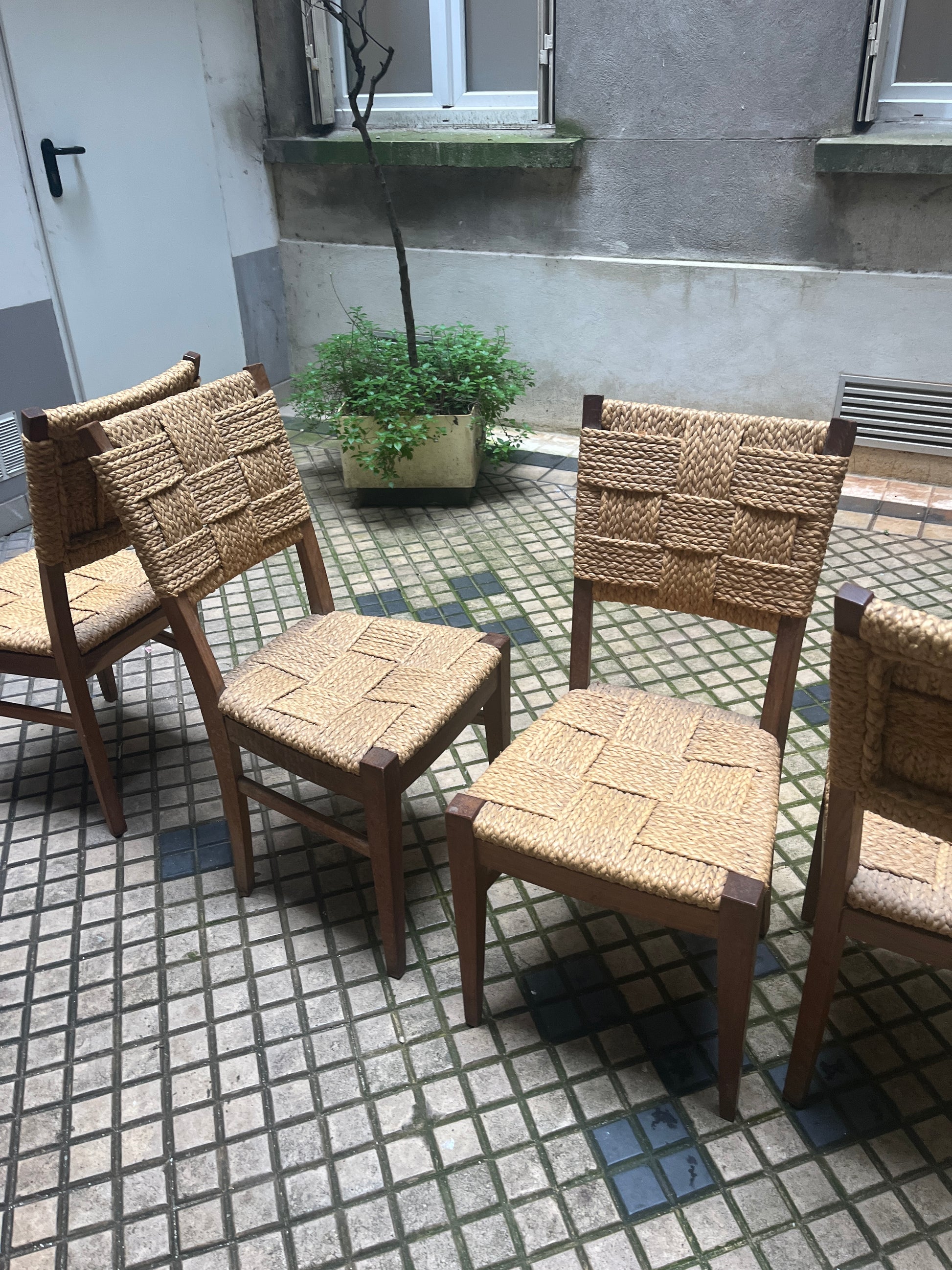 Suite de 4 chaises par Audoux-Minet