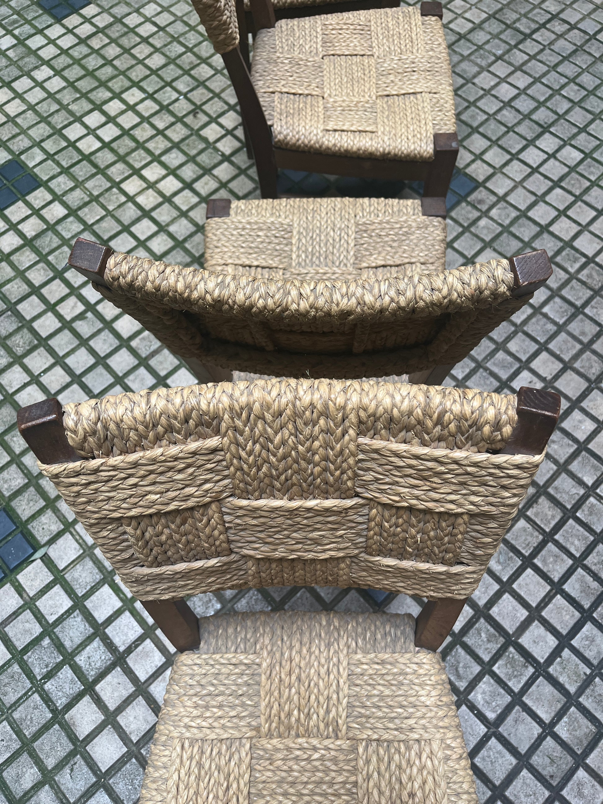 Suite de 4 chaises par Audoux-Minet