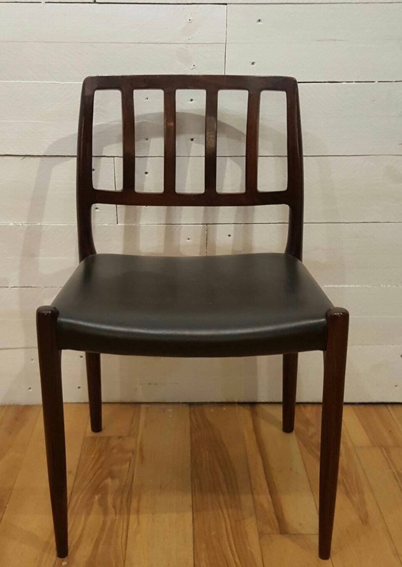 Chaise par Niels Otto Moller pour J.L. Møllers Møbelfabrik