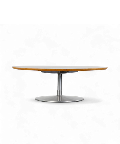 Table basse « Circle » par Pierre Paulin pour Artifort, design français des années 1960 en palissandre et métal brossé.