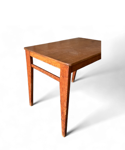 Bureau enfant modèle TD en hêtre massif par Marcel Gascoin pour Arhec, design français des années 1950.