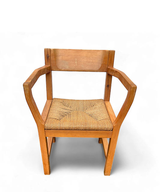 Paire de fauteuils scandinaves en pin et corde par Tage Poulsen pour GM Møbler, design danois des années 1960.